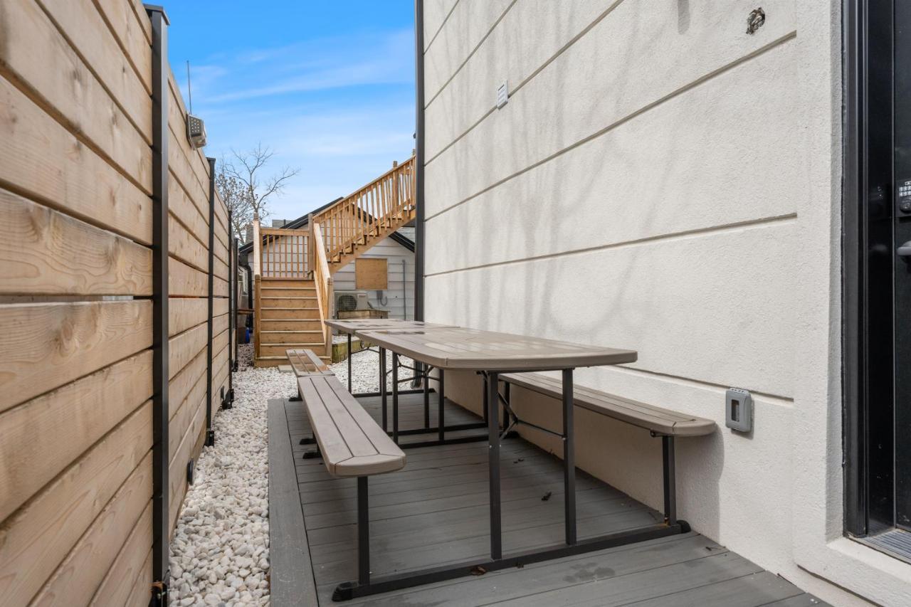 Luxe Lodges On Lake Erie Port Dover Exterior foto